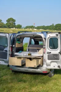 kangoo aménagé